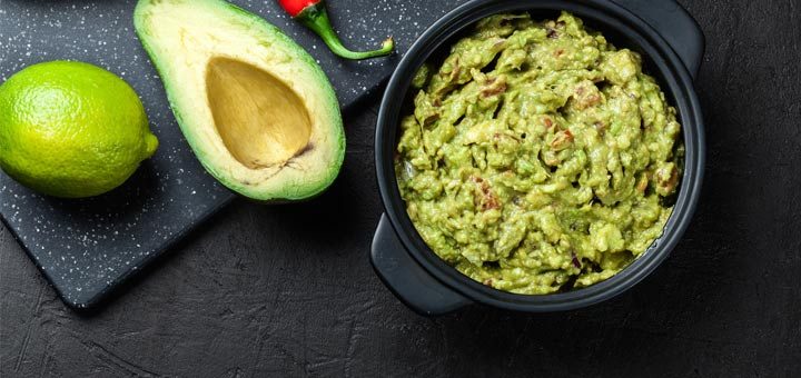 Super Easy & Super Tasty Guacamole