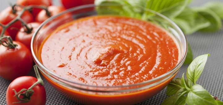 Raw Tomato Basil & Avocado Soup
