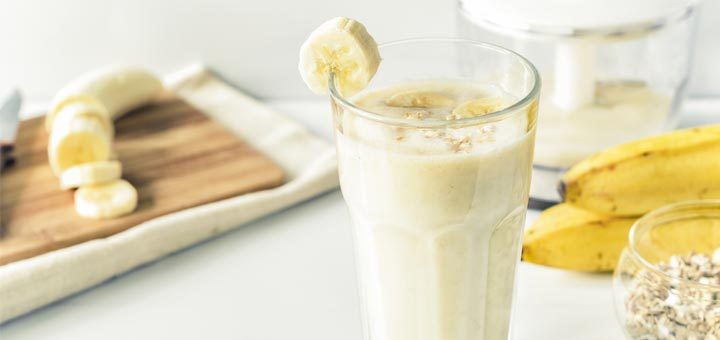 Banana Oatmeal Breakfast Smoothie