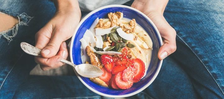 Raw Muesli Morning Cereal With Homemade Almond Milk