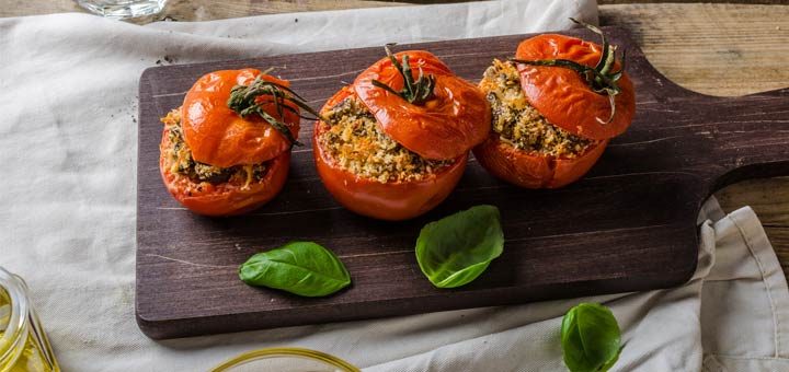 Pesto Spinach Quinoa Stuffed Tomatoes