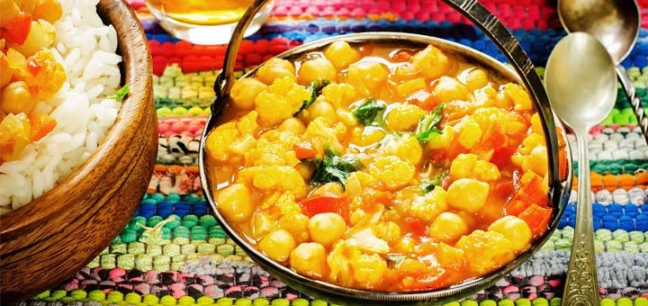 Chickpea And Cauliflower Curry