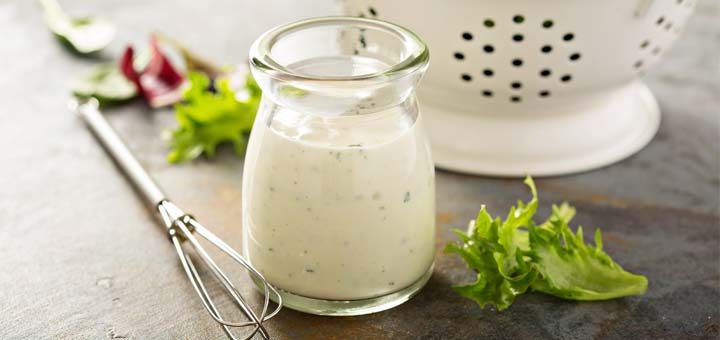 Super Easy Raw Ranch Dressing