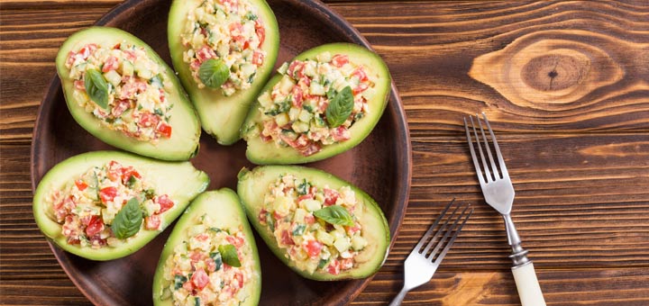 Avocado Halves Stuffed With Raw “Tuna” Salad