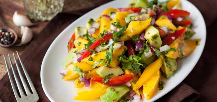 Avocado Mango Salad With Tomatoes